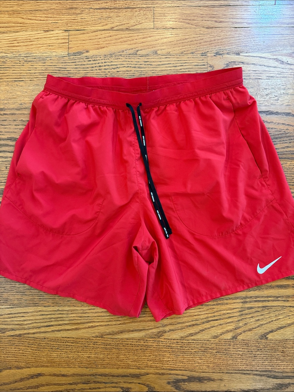 Nike Men’s XL Athletic Red Training Shorts NWOT